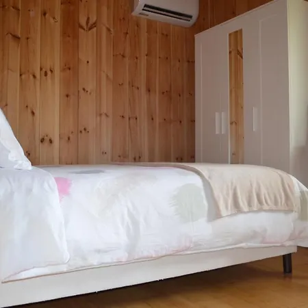 Holiday home Le Logis Du Val Salles (Gironde)