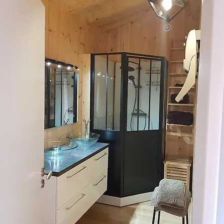 Holiday home Le Logis Du Val Salles (Gironde)